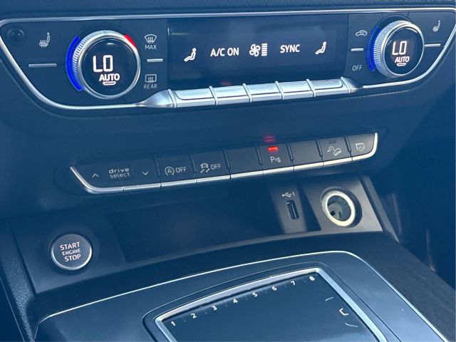 Vehicle image 26 of 47