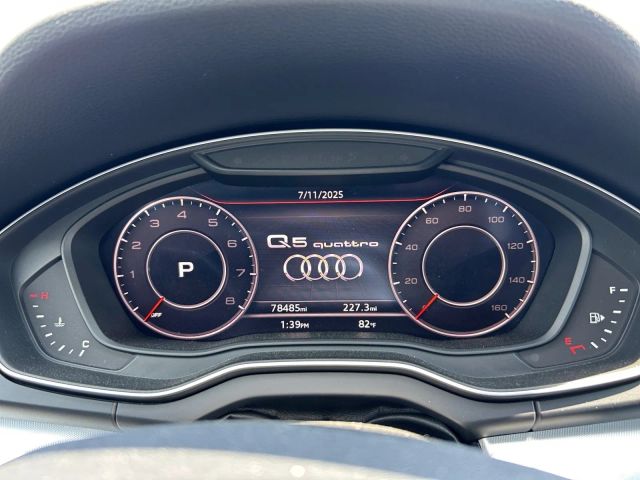 Vehicle image 18 of 23