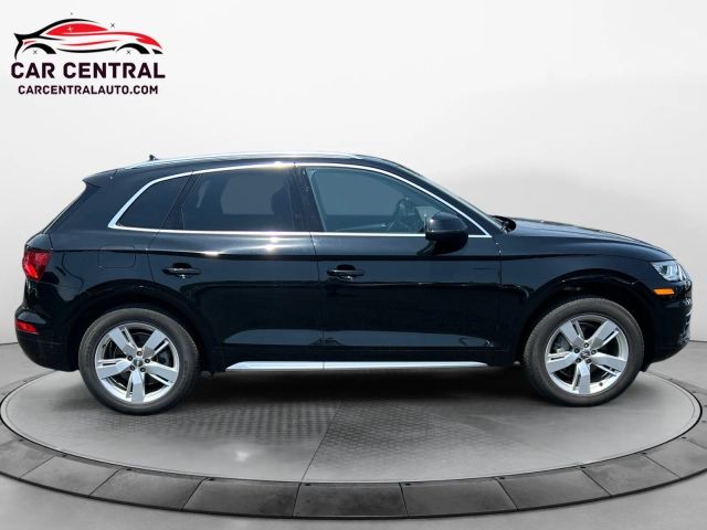 Vehicle image 4 of 23
