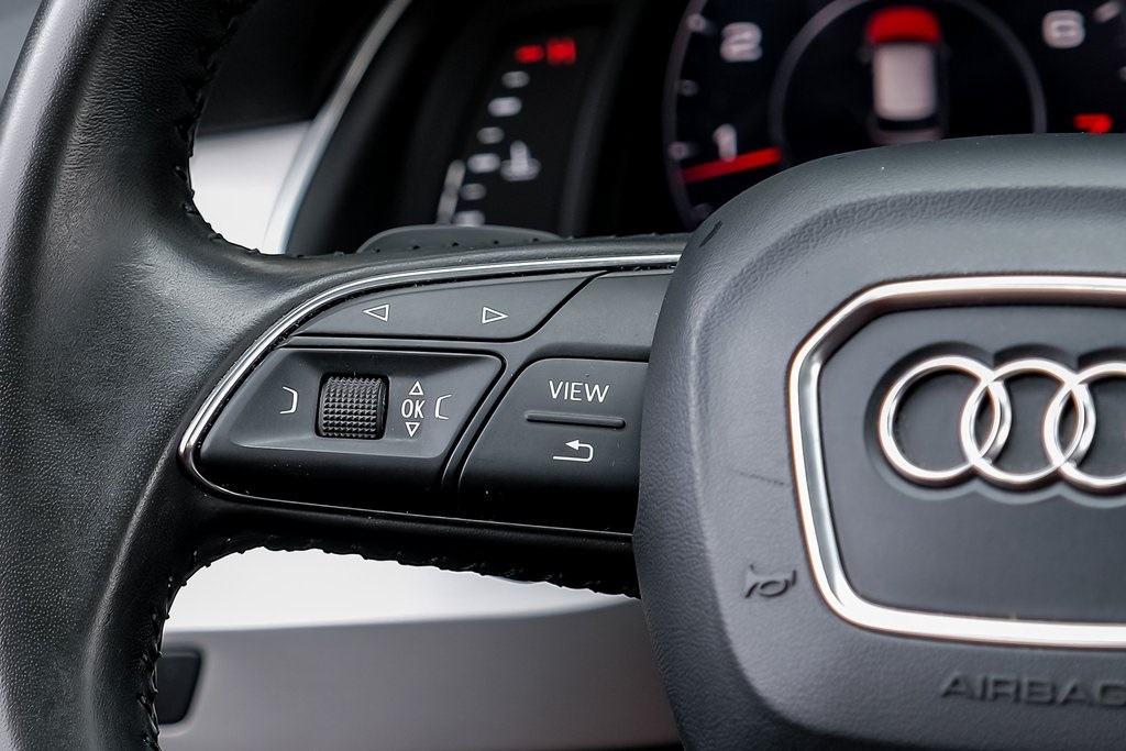 Vehicle image 20 of 61