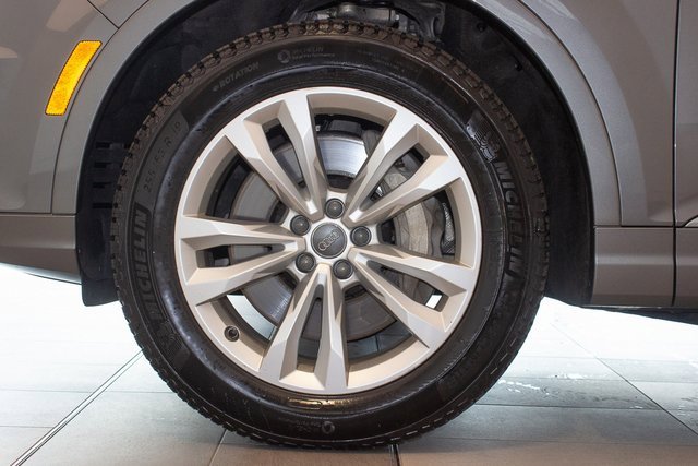 Vehicle image 8 of 36