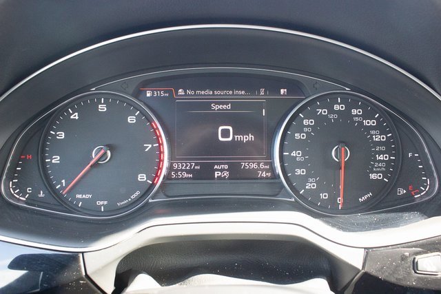 Vehicle image 16 of 36
