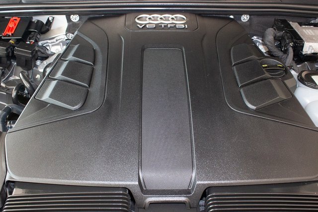Vehicle image 7 of 36