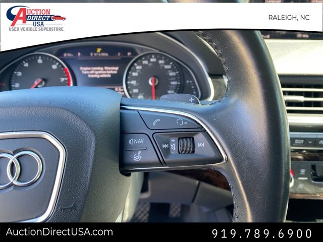 Vehicle image 31 of 36