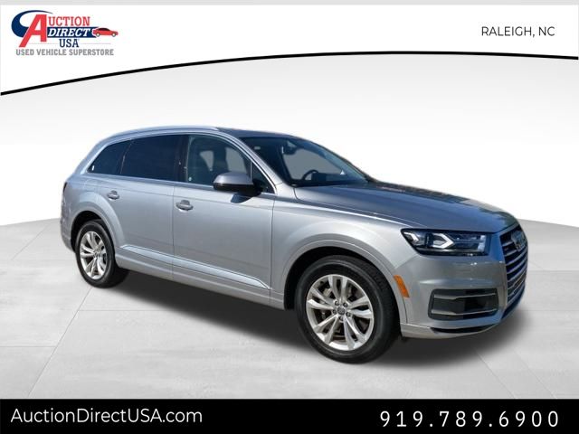 Vehicle image 2 of 36