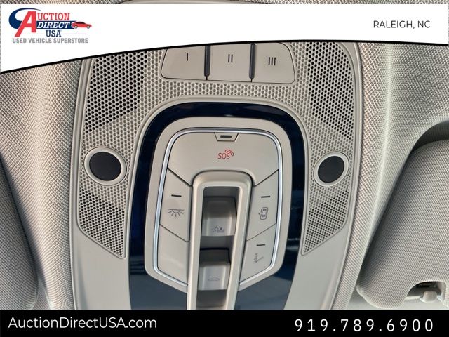 Vehicle image 29 of 36