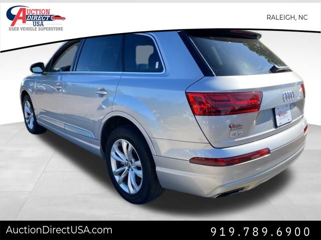 Vehicle image 6 of 36