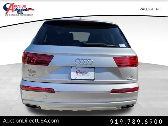 Vehicle image 5 of 36
