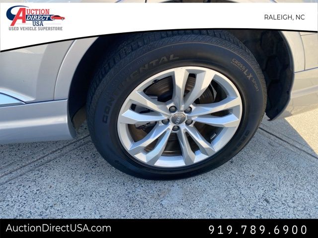 Vehicle image 15 of 36
