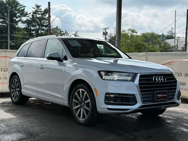 Vehicle image 6 of 55