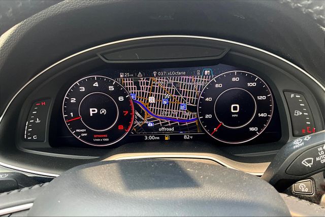 Vehicle image 19 of 34