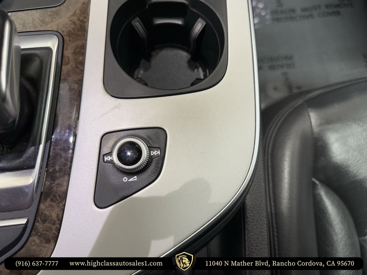 Vehicle image 41 of 52