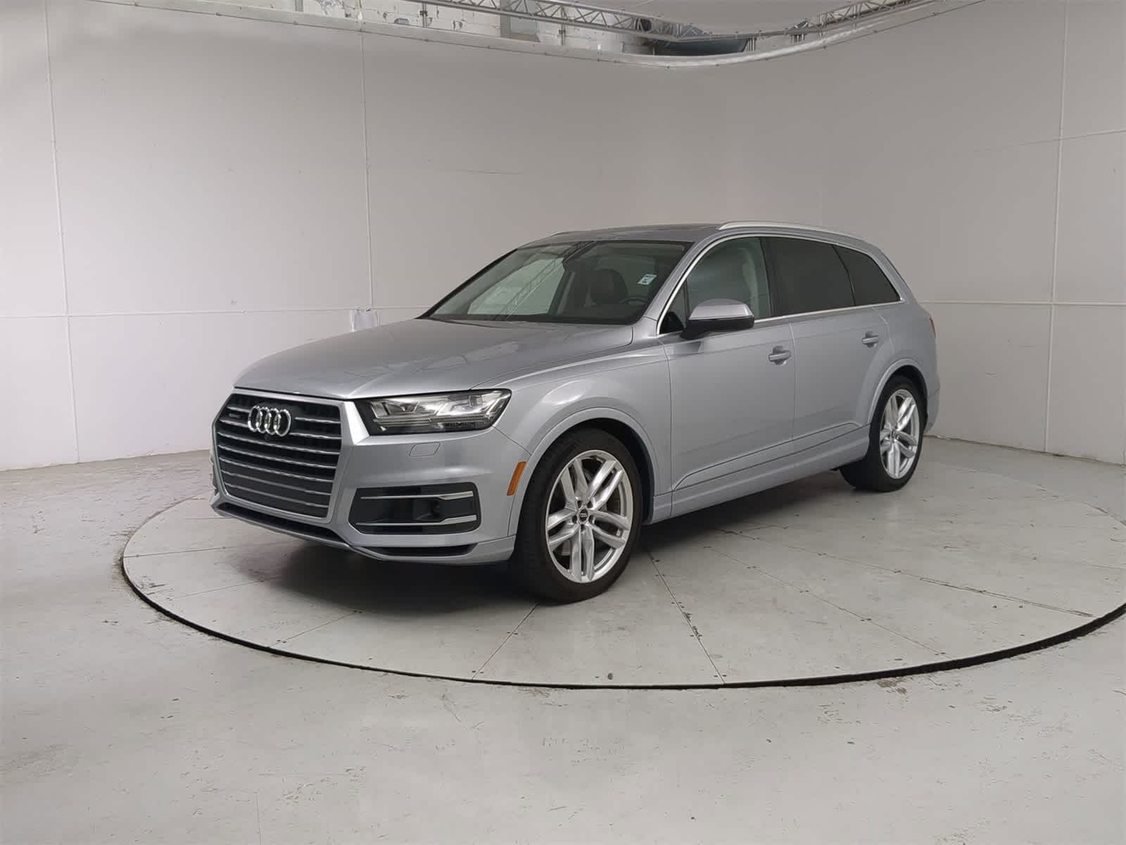 Vehicle image 1 of 37