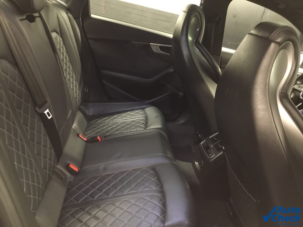 Vehicle image 21 of 51