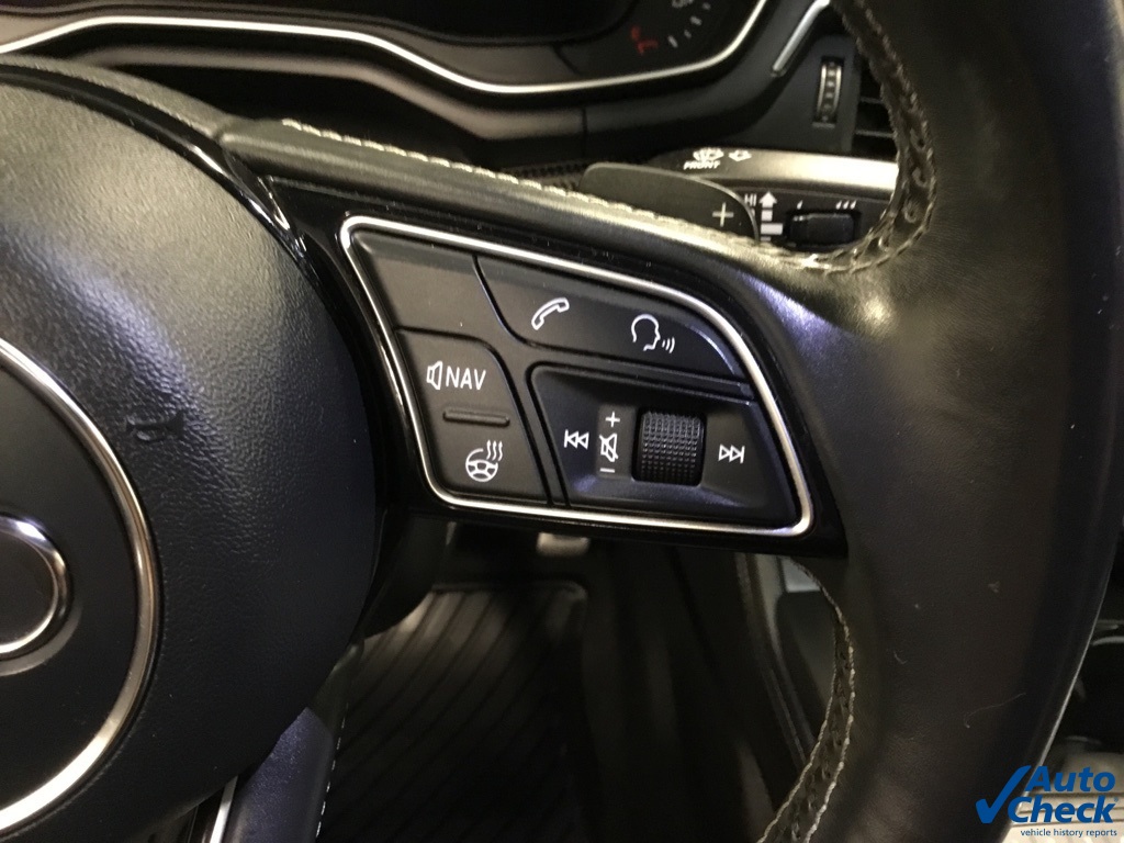 Vehicle image 44 of 51