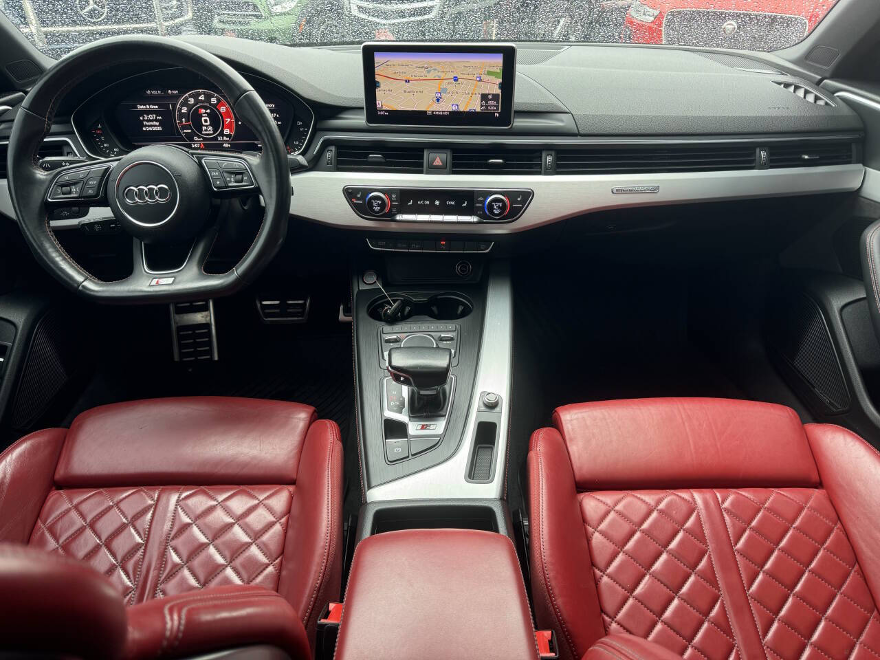 Vehicle image 18 of 38