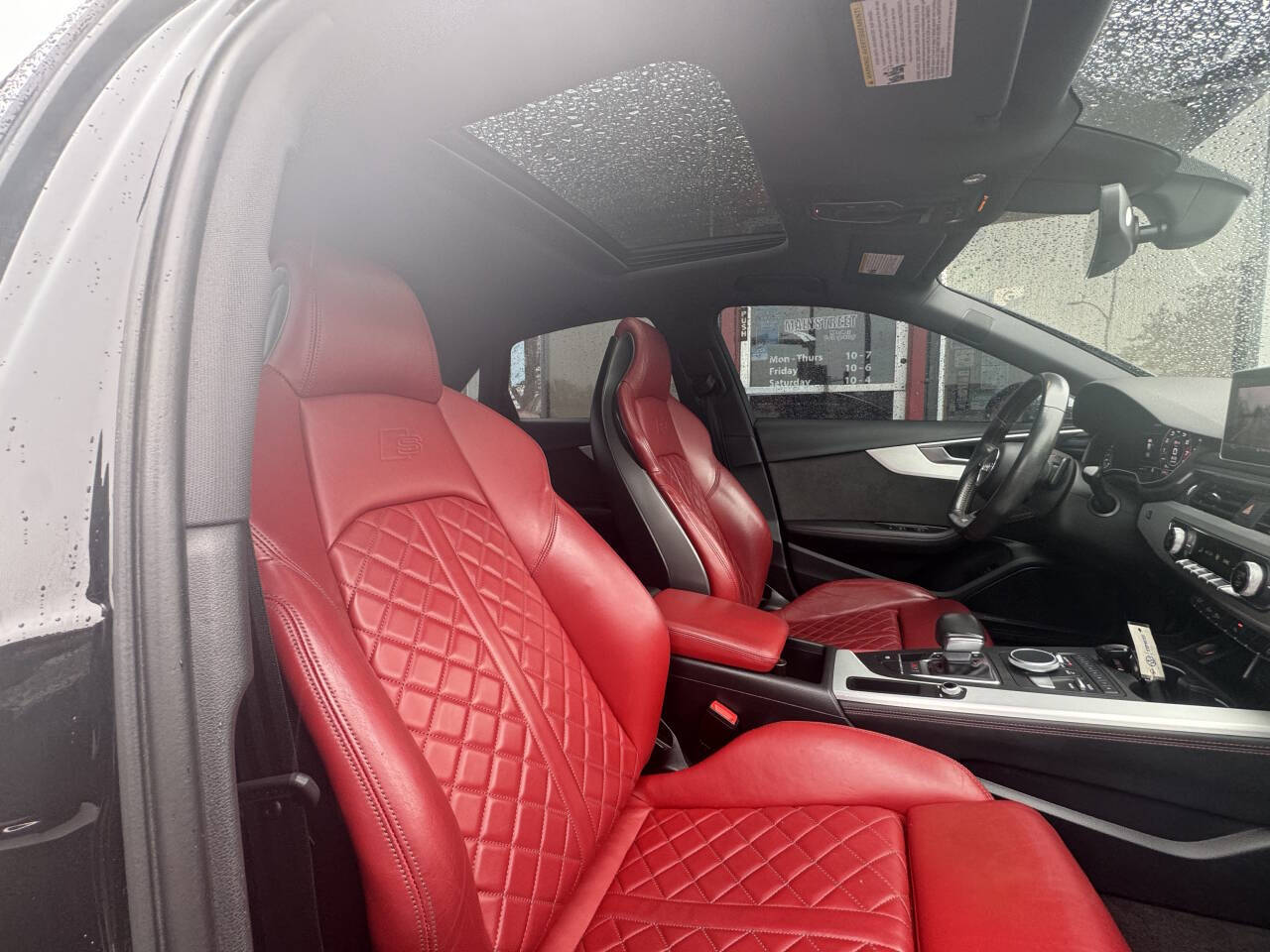 Vehicle image 12 of 38
