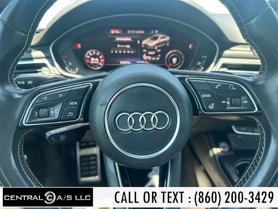Vehicle image 21 of 23