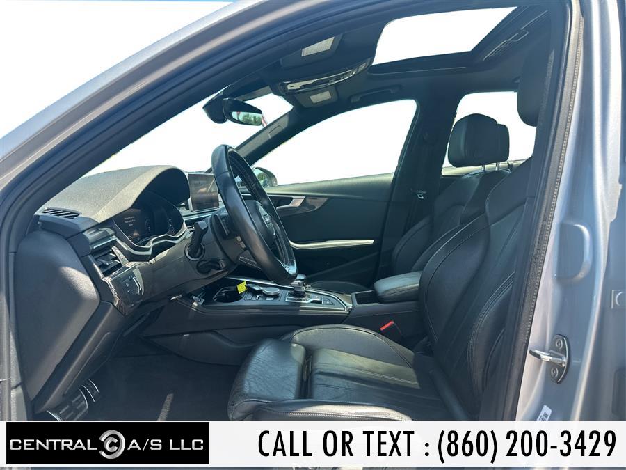 Vehicle image 12 of 23