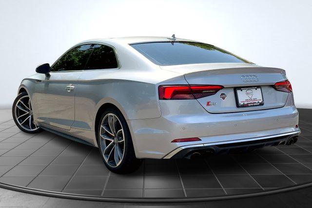 Vehicle image 6 of 35