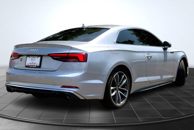 Vehicle image 4 of 35