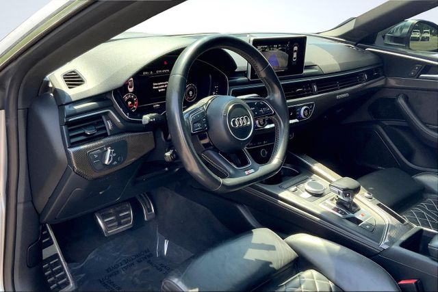 Vehicle image 14 of 35