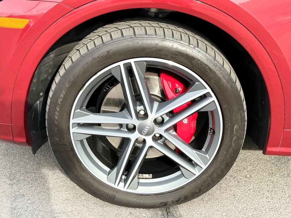 Vehicle image 11 of 49
