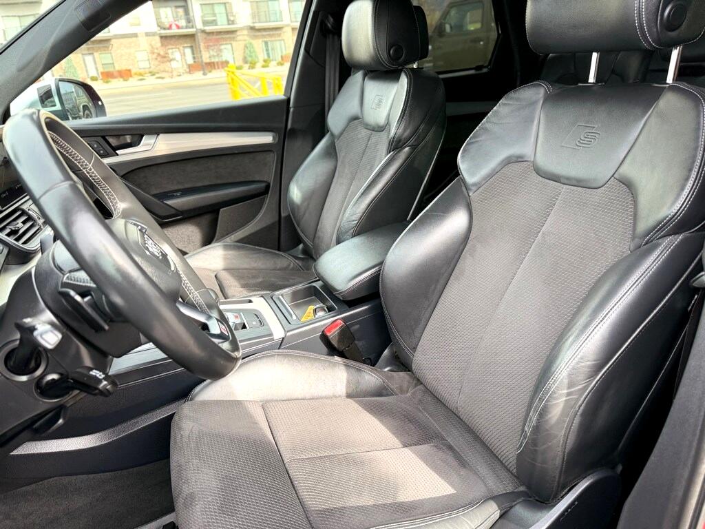 Vehicle image 24 of 49