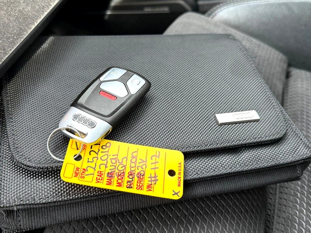 Vehicle image 44 of 49