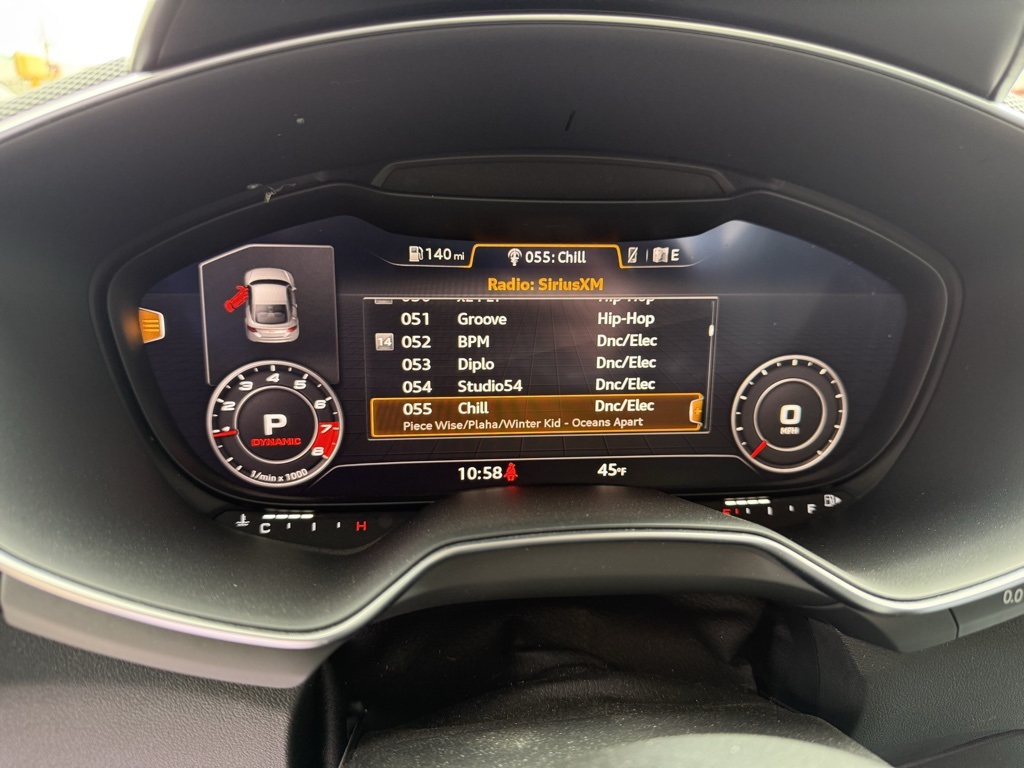 Vehicle image 17 of 27