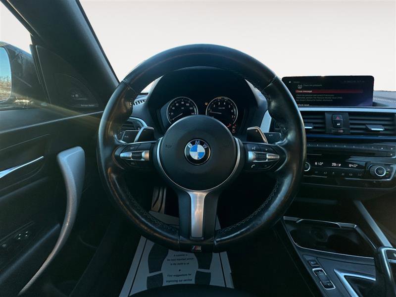 Vehicle image 13 of 16