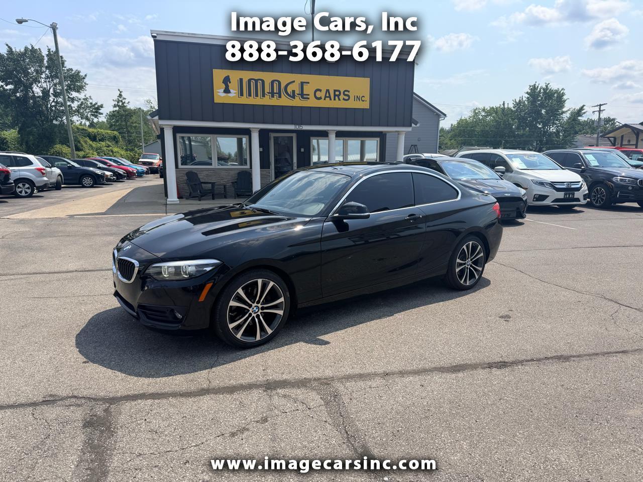 2018 BMW 2 Series 230i xDrive Image 2 of 21
