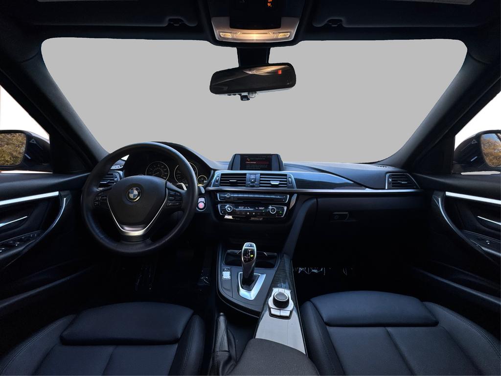 Vehicle image 23 of 23