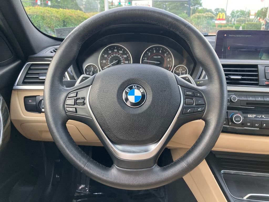 Vehicle image 15 of 39