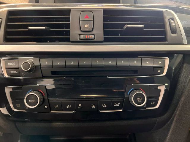 Vehicle image 23 of 35
