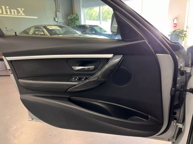 Vehicle image 24 of 35