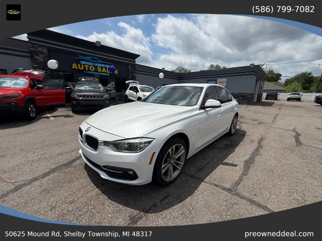 2018 BMW 3 Series 330i Image 1 of 15