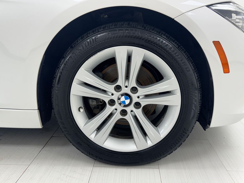 Vehicle image 44 of 44