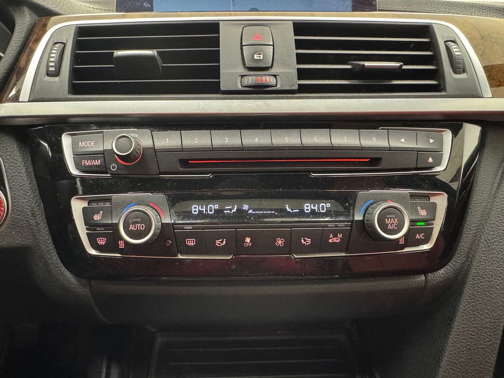 Vehicle image 24 of 44