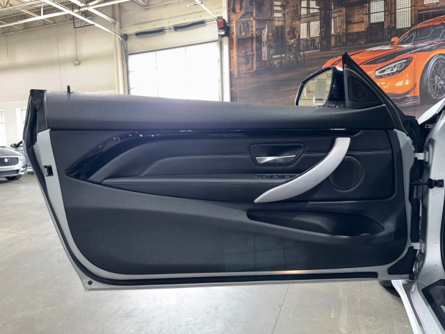 Vehicle image 50 of 90