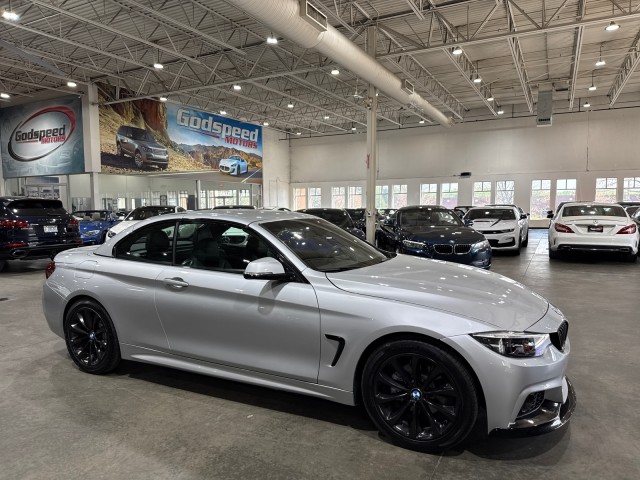 Vehicle image 7 of 90
