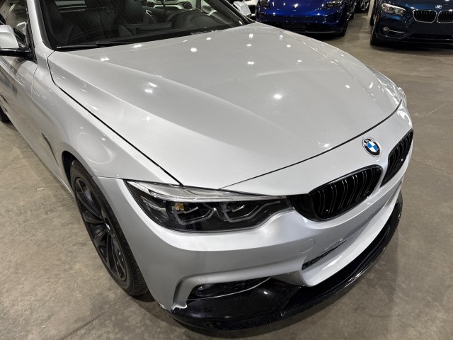 Vehicle image 41 of 90