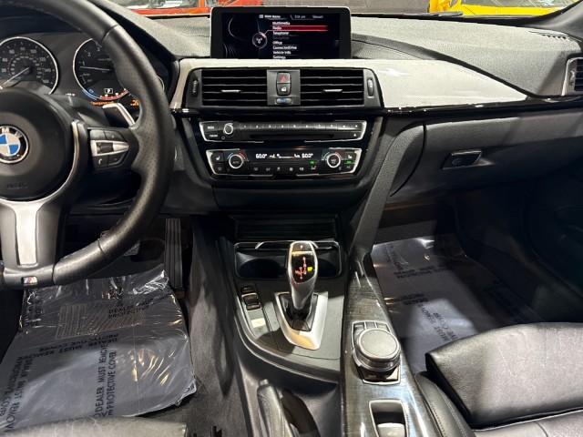 Vehicle image 78 of 90