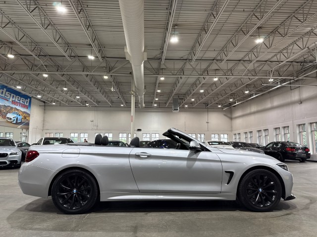 Vehicle image 10 of 90