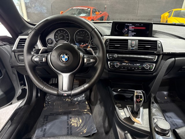 Vehicle image 73 of 90