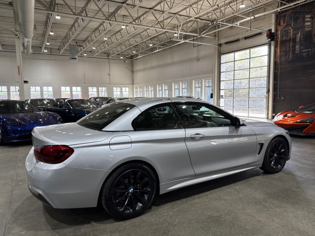 Vehicle image 13 of 90