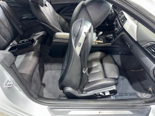 Vehicle image 65 of 90