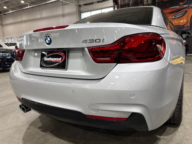 Vehicle image 46 of 90