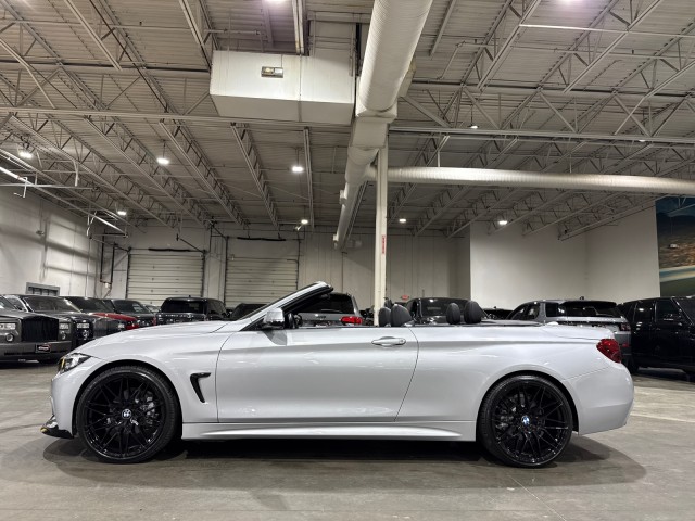 Vehicle image 23 of 90