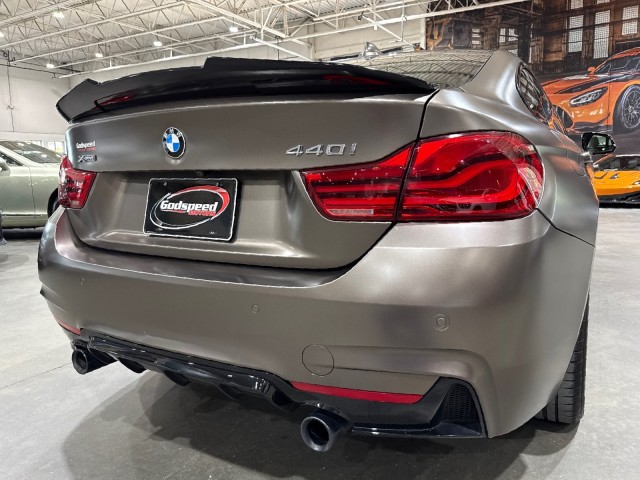 Vehicle image 14 of 92